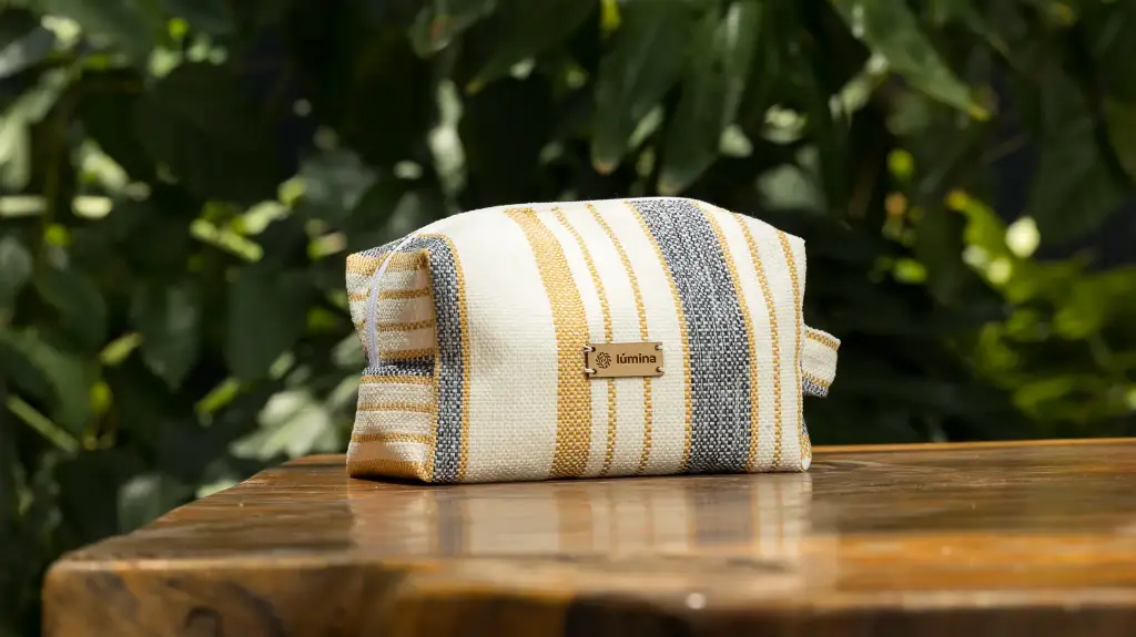 Cosmetiquera rayas amarilla-beige